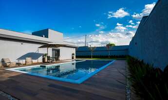 Imagem 2: Casa térrea, mobiliada, de alto luxo no Cond. Saint Patrick