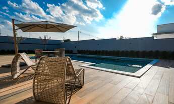 Imagem: Casa térrea, mobiliada, de alto luxo no