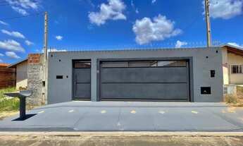 Imagem: Casa a venda no Parque das Flores em Lins