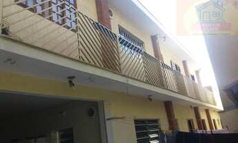 Imagem 7: Oportunidade Única na Vila Matilde: Espaço Amplo, Versátil e Bem Localizado!