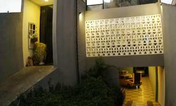 Imagem 2: Magnífica casa! Ampla com Energia Solar e Garagem para 12 Carros em Perdizes