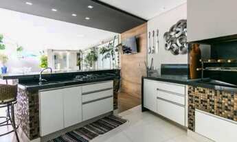 Imagem 7: IMÓVEL RESIDENCIAL COM 674M² DE ÁREA CONSTRUÍDA E TERRENO COM 688M² - 5 QUARTOS ? 6 VAGAS