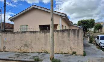 Imagem 2: Casa a venda no Centro de Getulina SP