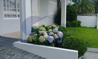 Imagem 2: Casa á venda com 4 dormitórios no centro de Torres/RS