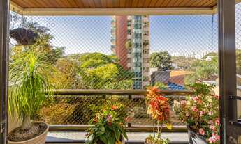 Imagem 7: Apartamento tipo para venda em Moema com 4 quartos, sendo 3 suítes, 200m²