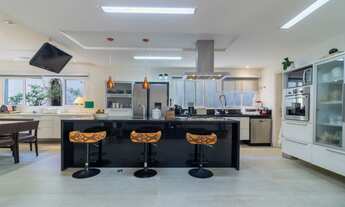 Imagem 3: Casa tipo para venda em Brooklin com 5 quartos, sendo 4 suítes, 528m²