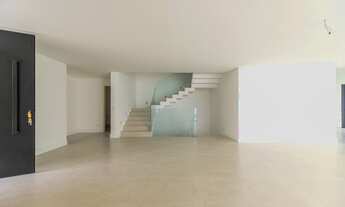 Imagem 6: Casa em condomínio para venda com 3 quartos, sendo 3 suítes, 739.56m²