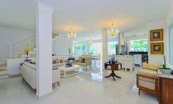 Imagem 2: Casa em condomínio para venda com 4 quartos, sendo 4 suítes, 270.53m²