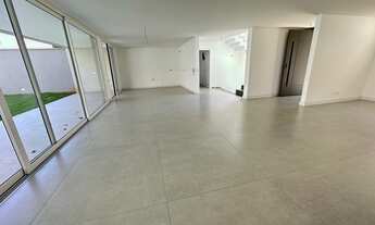 Imagem 7: Casa em condomínio para venda com 4 quartos, sendo 4 suítes, 401.12m²