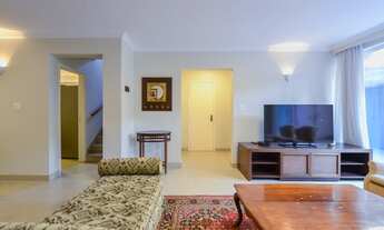 Imagem 3: Casa tipo para venda em Brooklin com 3 quartos, sendo 1 suíte, 200m²