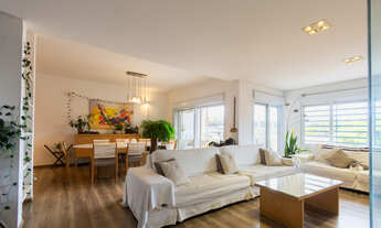 Imagem 4: Casa tipo para venda em Pacaembu com 4 quartos, sendo 3 suítes, 400m²