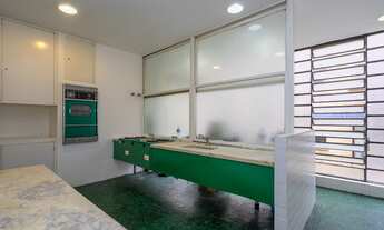 Imagem 3: Apartamento tipo para venda em Cerqueira César com 3 quartos, sendo 1 suíte, 200m²