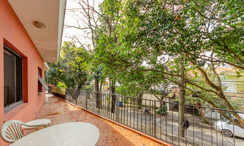 Imagem 2: Sobrado para venda em Planalto Paulista com 3 quartos, sendo 1 suíte, 288m²