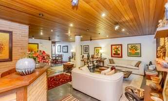 Imagem 4: Casa tipo para venda em Indianópolis com 4 quartos, sendo 2 suítes, 310m²