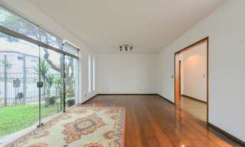 Imagem 2: Sobrado para venda em Planalto Paulista com 4 quartos, sendo 2 suítes, 331m²