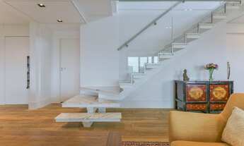 Imagem 3: Cobertura para venda em Panamby com 4 quartos, sendo 4 suítes, 305m²