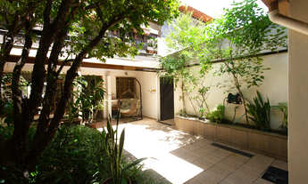 Imagem 2: Casa tipo para venda em Brooklin Velho com 4 quartos, sendo 2 suítes, 493m²