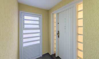 Imagem 3: Casa tipo para venda em Jardim Brasil (Zona Sul) com 4 quartos, sendo 1 suíte, 214m²