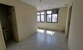 Imagem 2: Conjunto comercial para venda em Chácara Santo Antônio (Zona Sul), 40m²