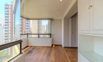 Imagem 7: Apartamento tipo para venda em Campo Belo com 4 quartos, sendo 2 suítes, 285m²