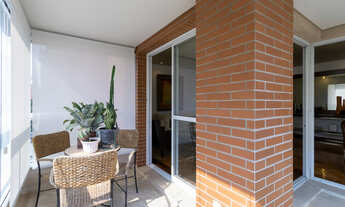 Imagem 4: Apartamento tipo para venda em Moema com 3 quartos, sendo 3 suítes, 195m²