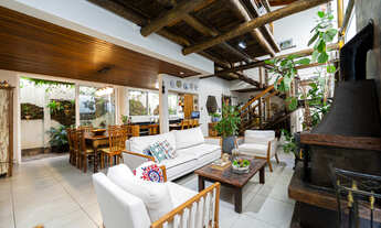 Imagem 4: Casa tipo para venda em Planalto Paulista com 4 quartos, sendo 4 suítes, 326m²