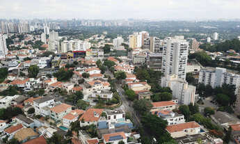 Imagem 4: Sobrado para venda em Vila Ipojuca com 4 quartos, sendo 1 suíte, 300m²