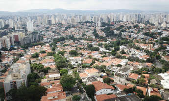 Imagem 7: Sobrado para venda em Vila Ipojuca com 4 quartos, sendo 1 suíte, 300m²