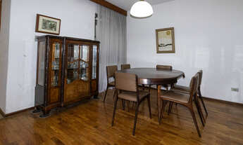 Imagem 7: Sobrado para venda em Moema com 5 quartos, sendo 1 suíte, 209m²