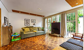 Imagem 4: Sobrado para venda em Pinheiros com 4 quartos, sendo 1 suíte, 230m²