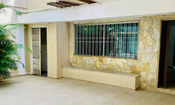 Imagem 1: Casa tipo para venda em Vila Cordeiro com 3 quartos, sendo 1 suíte, 197m²