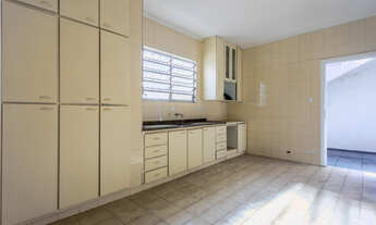 Imagem 7: Casa tipo para venda em Planalto Paulista com 3 quartos, sendo 1 suíte, 180m²