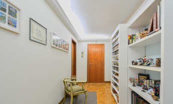 Imagem 7: Apartamento tipo para venda em Cerqueira César com 4 quartos, sendo 1 suíte, 144m²