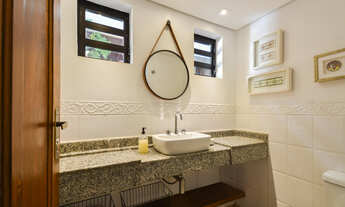 Imagem 5: Casa tipo para venda em Pacaembu com 3 quartos, sendo 3 suítes, 422m²