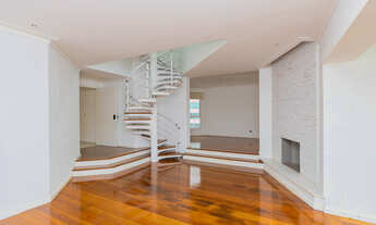 Imagem 2: Cobertura para venda em Moema com 4 quartos, sendo 3 suítes, 400m²