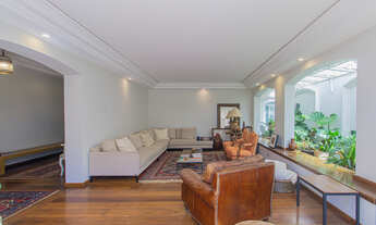 Imagem: Casa tipo para venda em Pacaembu com 4 quartos