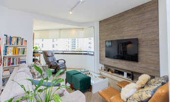 Imagem 2: Apartamento tipo para venda em Moema com 3 quartos, sendo 1 suíte, 125m²