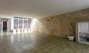 Imagem 2: Sobrado para venda em Vila Mascote com 3 quartos, sendo 3 suítes, 188m²