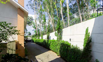 Imagem 3: Casa no condomínio Solar dos Manacás para venda com 5 quartos, sendo 5 suítes , 428m²