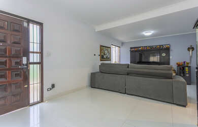 Imagem 6: Casa para venda em Vila Marari com 3 quartos, sendo 1 suíte , 260m²