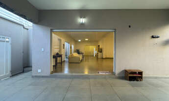 Imagem 6: Casa tipo para venda em Centro com 3 quartos, sendo 3 suítes, 266m²