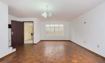 Imagem 3: Sobrado para venda em Vila Alexandria com 3 quartos, sendo 1 suíte, 201m²