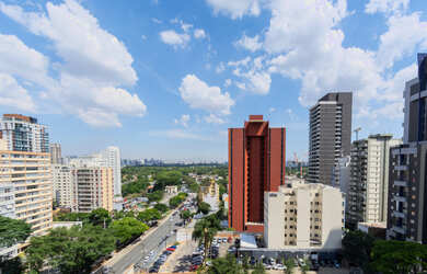Imagem 12: Apartamento para venda em Pinheiros com 3 quartos, sendo 3 suítes , 178m²