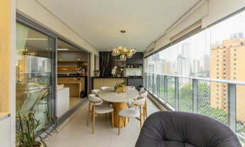 Imagem 2: Apartamento para venda em Vila Mariana com 3 quartos, sendo 3 suítes , 146m²