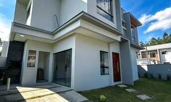 Imagem 2: Geminado de Esquina com 1 Suíte + 2 Quartos no bairro Amizade