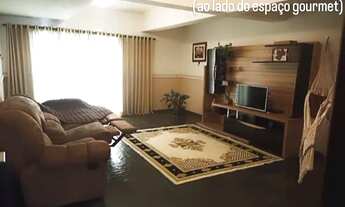 Imagem 2: Sobrado completo à venda na Zona Sul de São Paulo, com localização privilegiada e estrutur