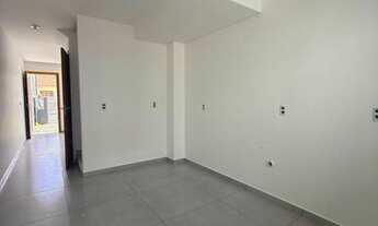 Imagem 7: Sobrado geminado a venda no bairro Vila Nova - Joinville