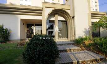 Imagem 3: ENORME CASA NO CENTRO DE JARAGUÁ DO SUL