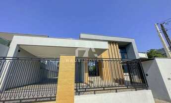 Imagem 2: Casa na Barra do Rio Cerro