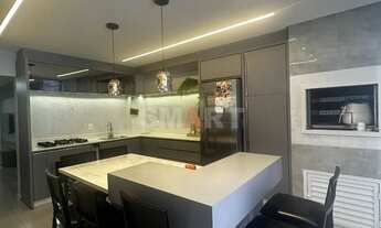 Imagem: Geminado com 3 quartos e piscina semimobiliado